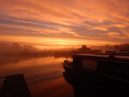 Sunrise at Sunrise Moorings